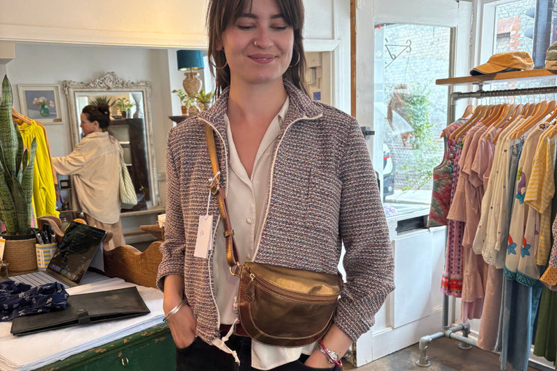 How to Wear A Cross-Body Bag