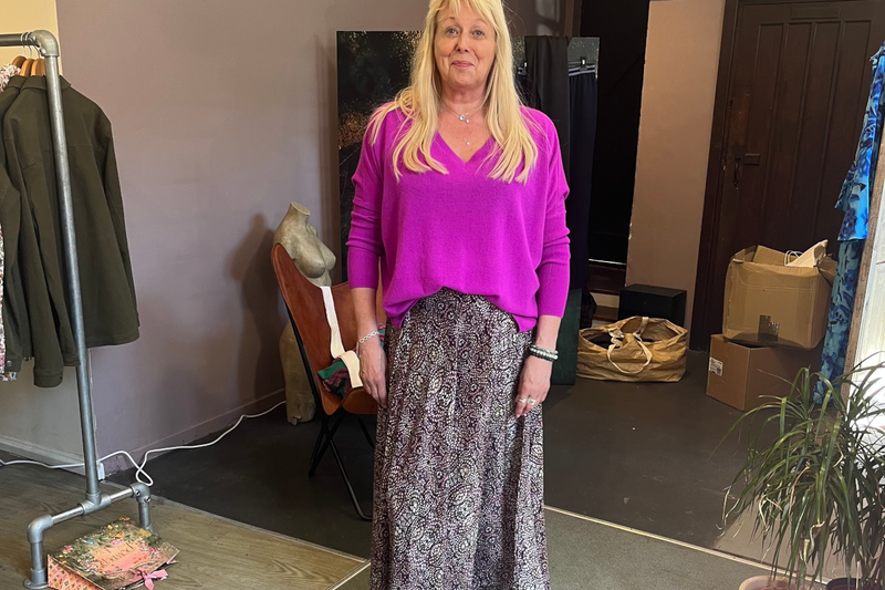 How to Style Long Skirts: From Beach Days to Evenings Out